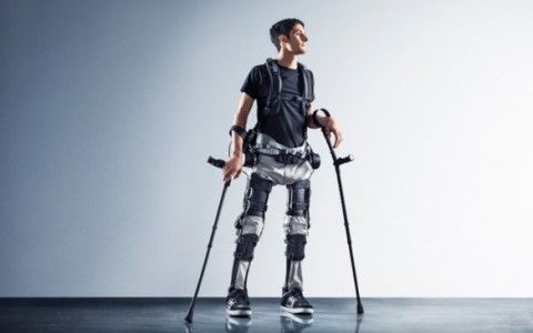 exoesqueleto paraplejicos y fisiomuro02