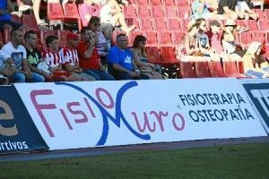 valla FisioMuro en el estadio del Mediterraneo