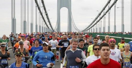 runners-cross-the-verrazano-narrows-bridge-shortly-after-the-start-of-the-new-york-cirty-marathon-in-new-york